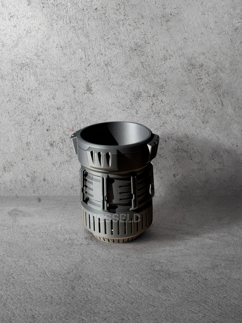 Vesseld.com Tall Black 3D Printed Planter