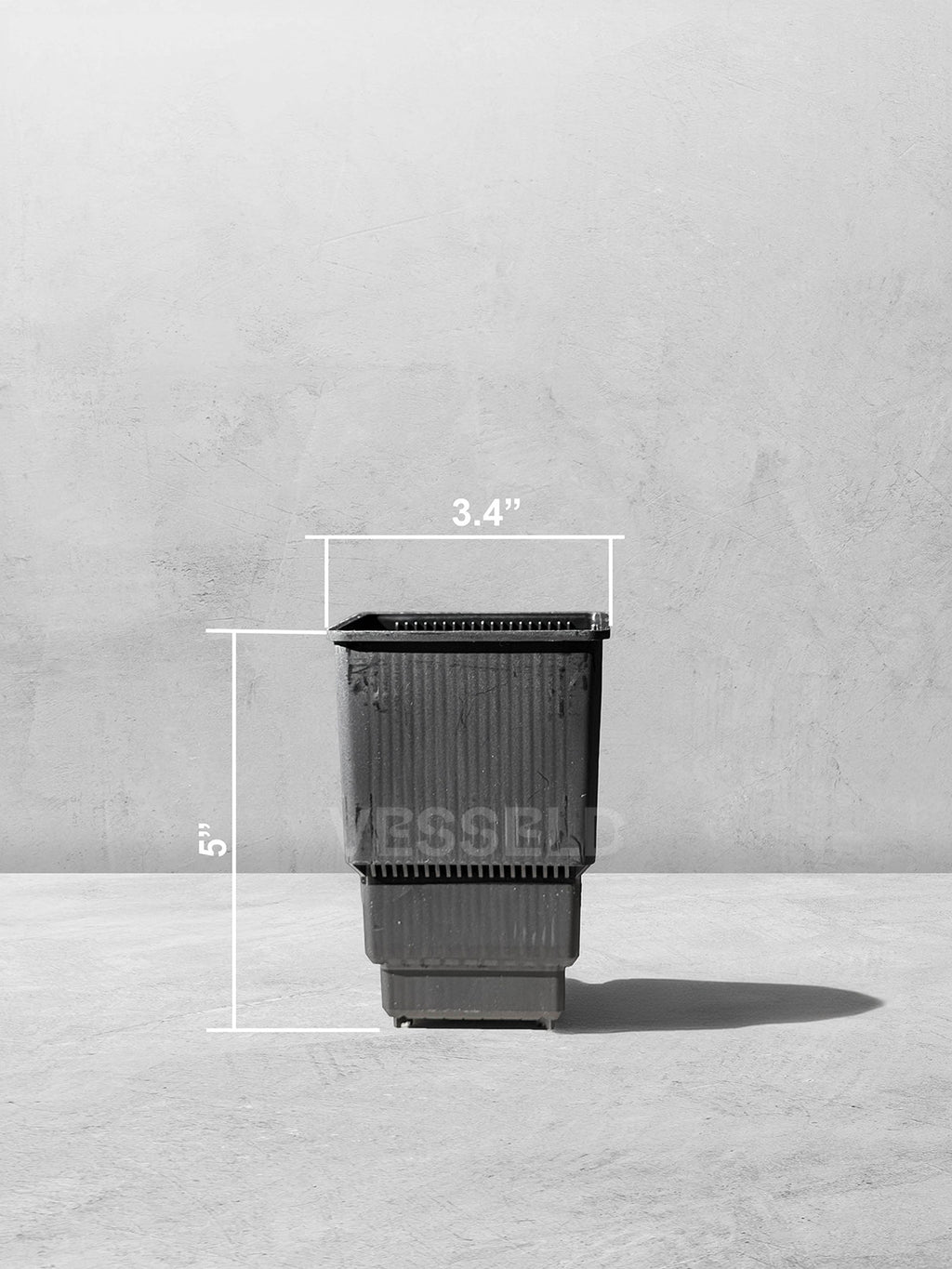 Vesseld.com Black rectangular planter with dimensions